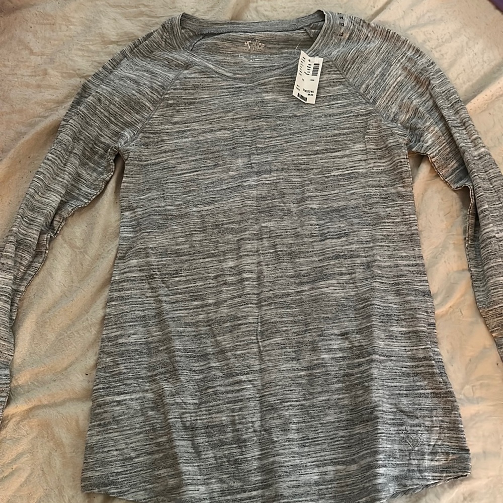 Justice long sleeve gray shirt size 12 new with tags smoke free pet free